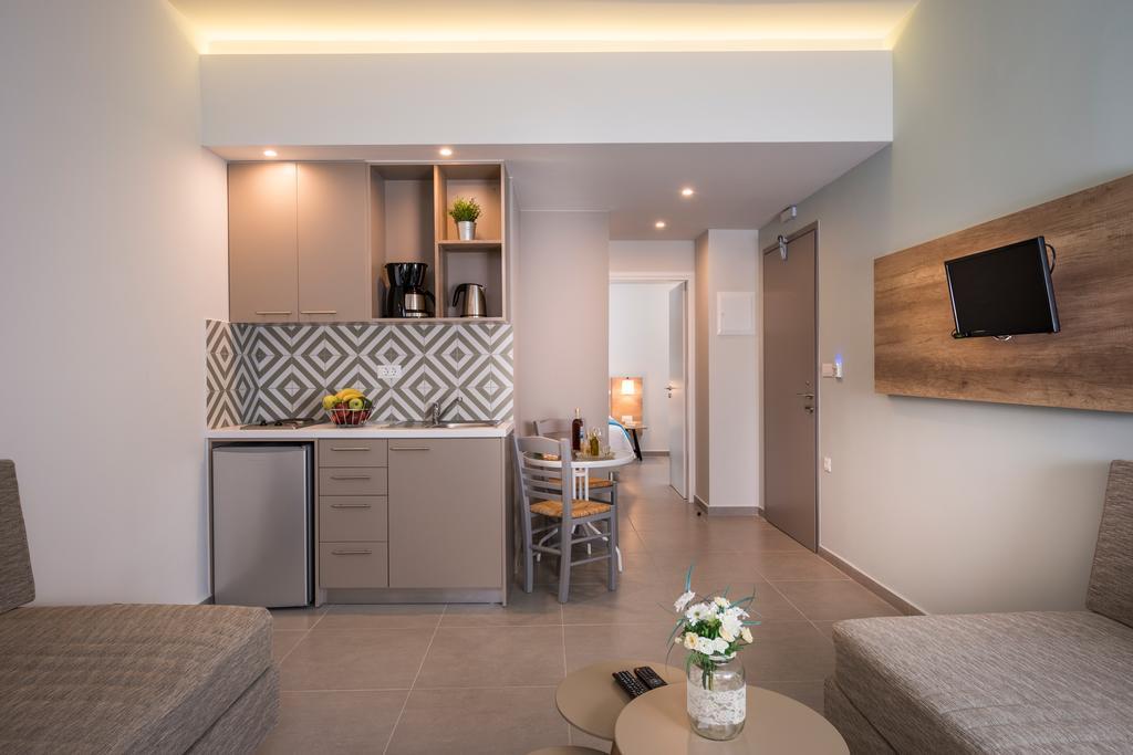Irini Stalos Apartments エクステリア 写真