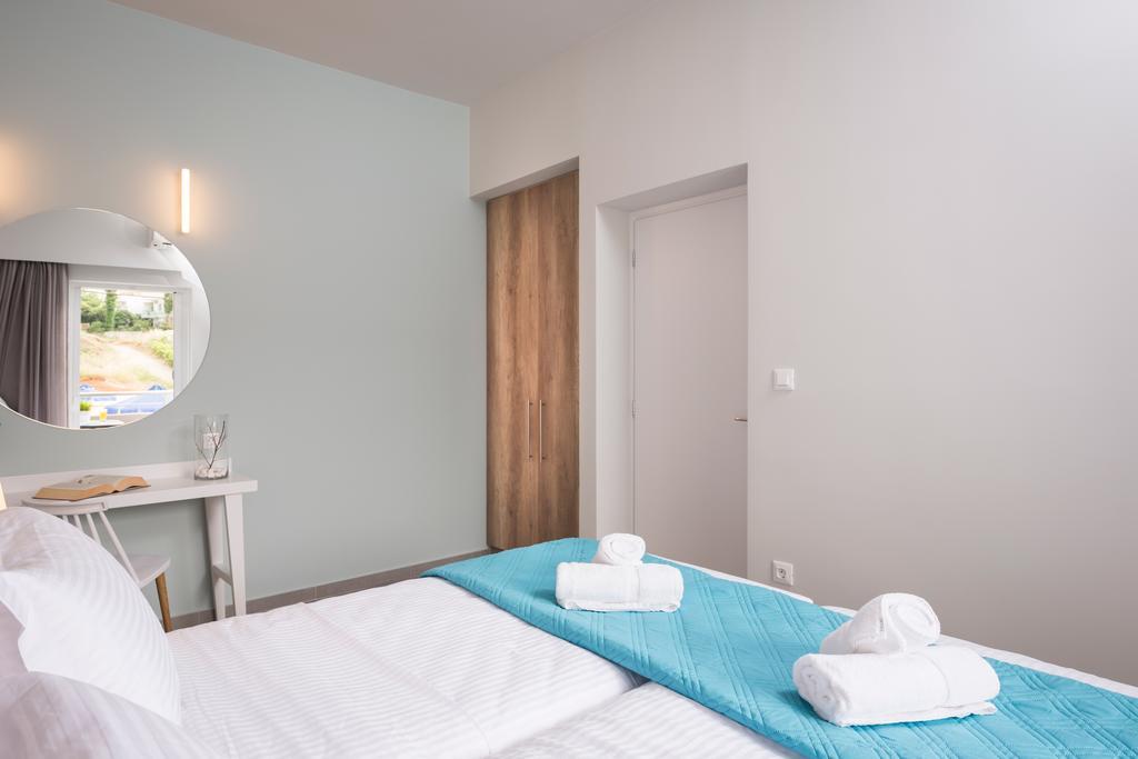 Irini Stalos Apartments エクステリア 写真