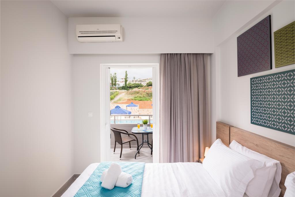 Irini Stalos Apartments エクステリア 写真