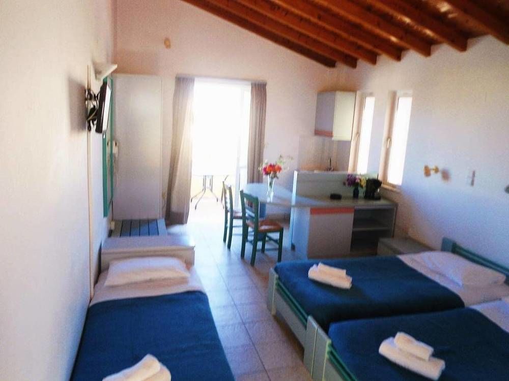 Irini Stalos Apartments エクステリア 写真