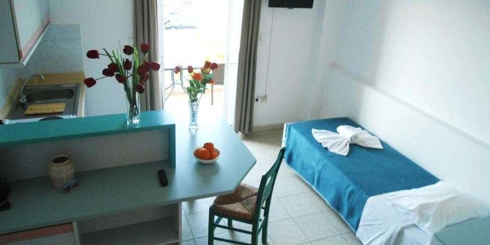 Irini Stalos Apartments エクステリア 写真