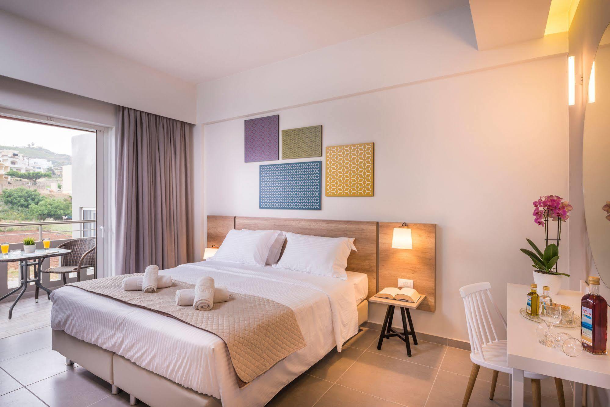 Irini Stalos Apartments エクステリア 写真