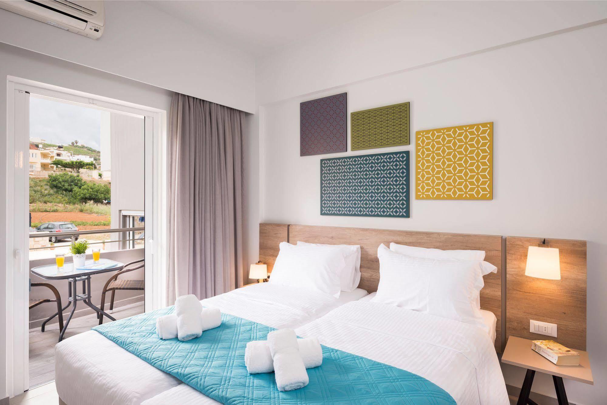 Irini Stalos Apartments エクステリア 写真